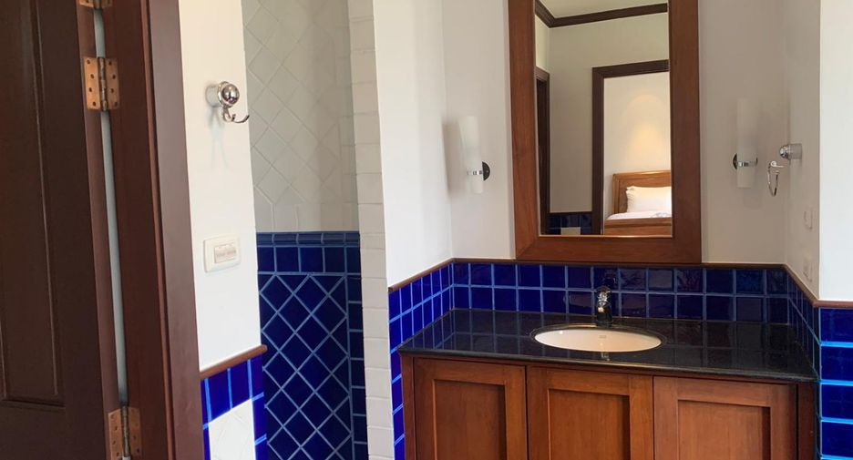 Villa en alquiler de 5 habitaciones en Thalang, Phuket
