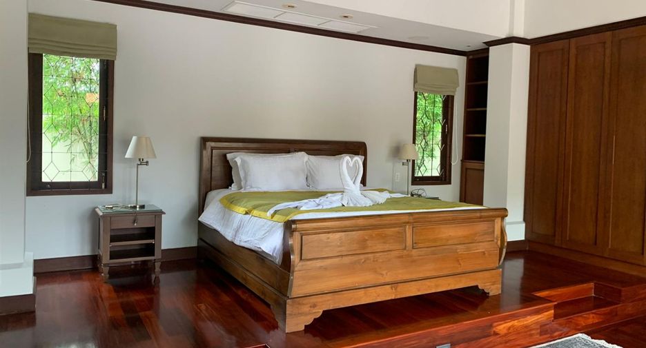 Villa en alquiler de 5 habitaciones en Thalang, Phuket