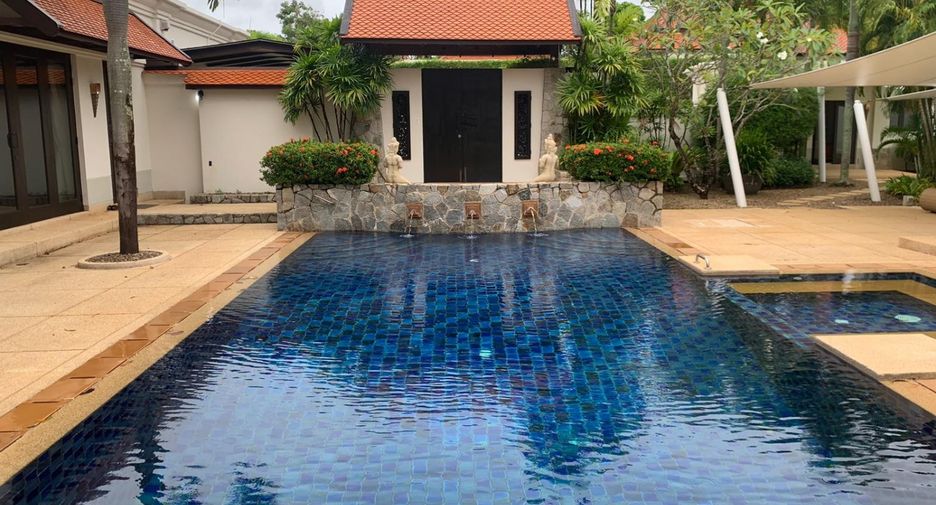 Villa en alquiler de 5 habitaciones en Thalang, Phuket