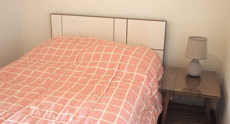 Condo en venta de 2 habitaciones en Yan Nawa, Bangkok