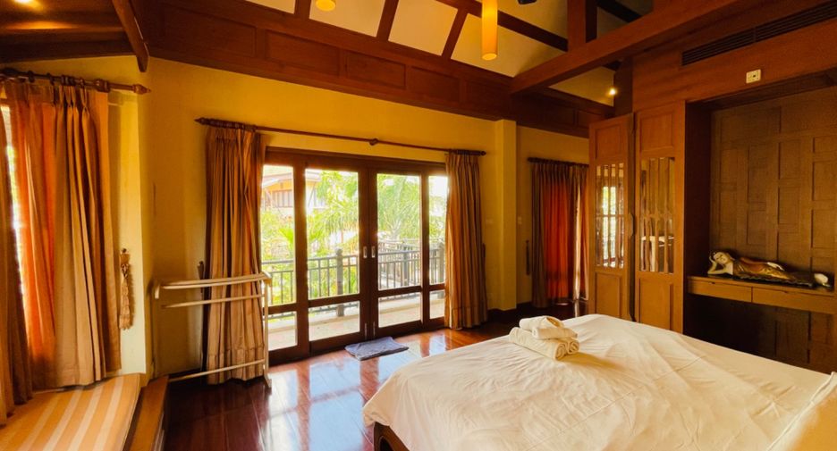 For rent 5 ベッドルーム villa in Bang Lamung, Chonburi