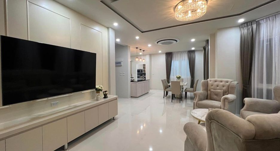 出售 3 卧室 独立屋 在 Phuket Town, 普吉