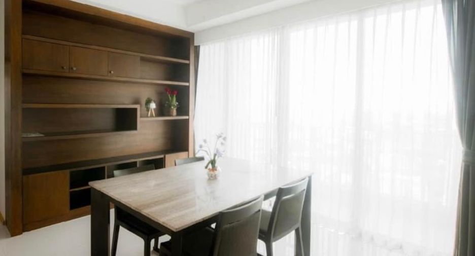 For rent そして for sale 2 ベッドルーム condo in Khlong Toei, Bangkok