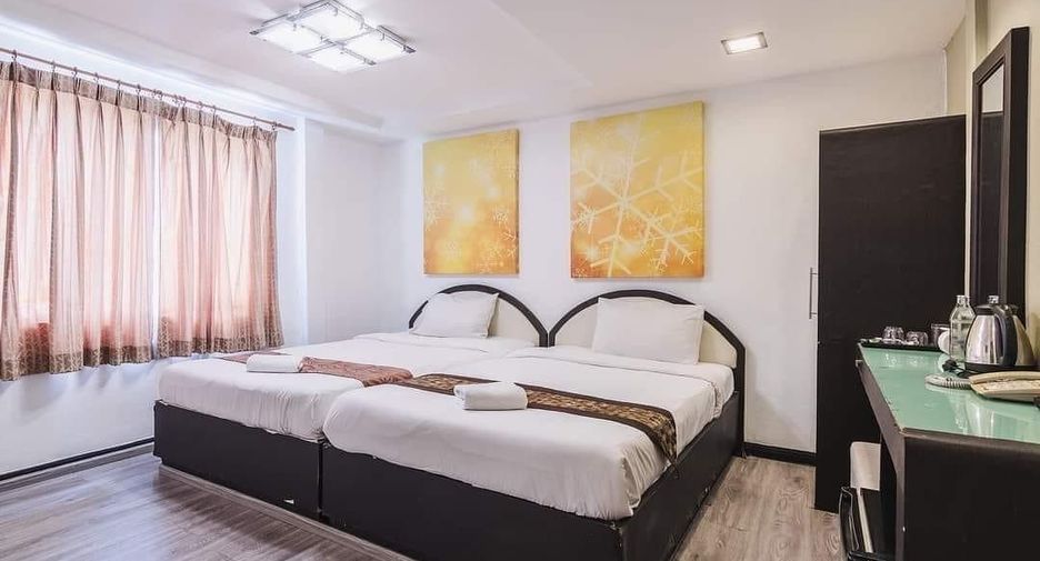 For sale 26 bed hotel in Watthana, Bangkok