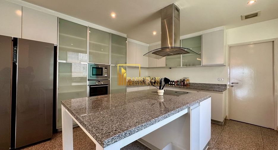 Apartamento en alquiler de 3 habitaciones en Watthana, Bangkok