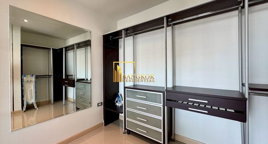 Apartamento en alquiler de 3 habitaciones en Watthana, Bangkok