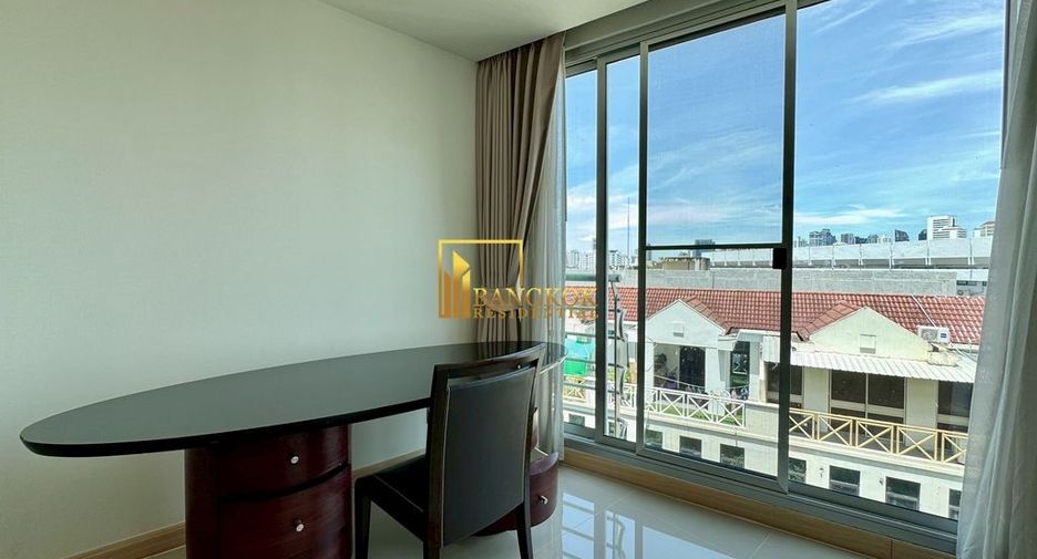Apartamento en alquiler de 3 habitaciones en Watthana, Bangkok