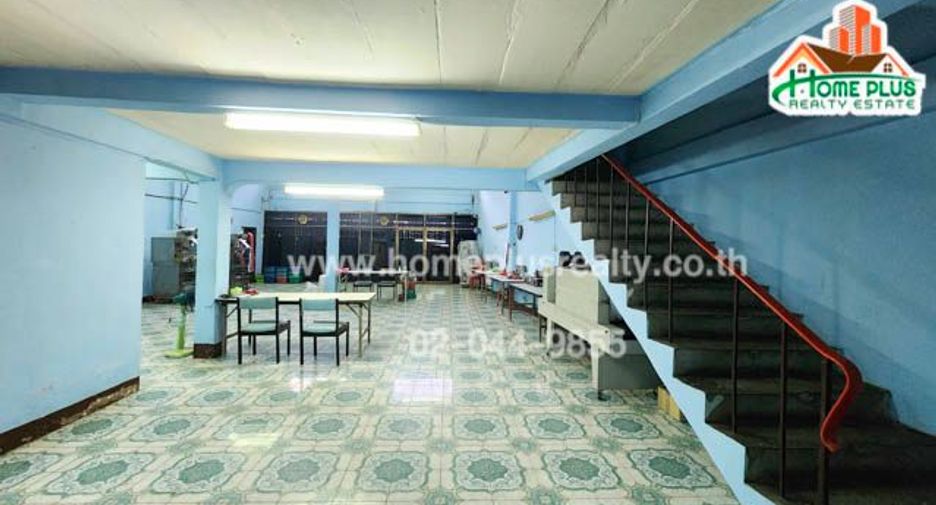 出售 2 卧室 商业空间 在 Mueang Samut Sakhon, Samut Sakhon