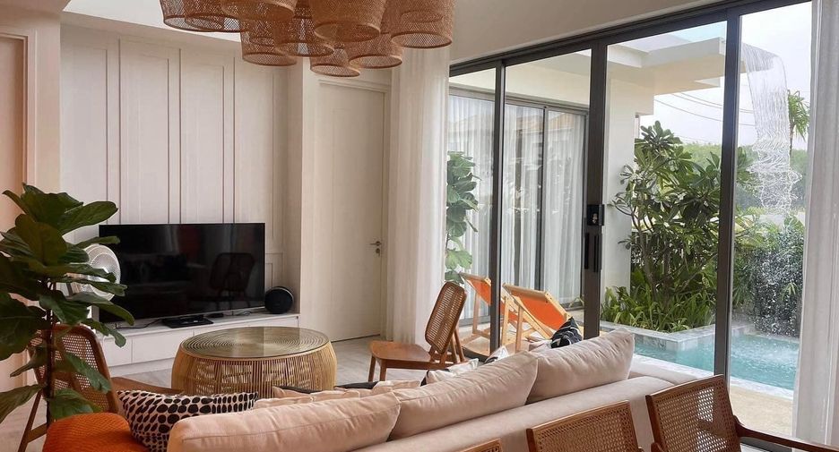 For rent and for sale 3 bedrooms villa in Thalang, Phuket