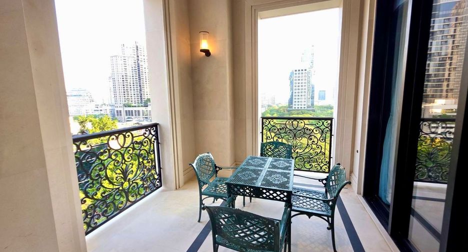 Condo en alquiler y en venta de 2 habitaciones en Pathum Wan, Bangkok