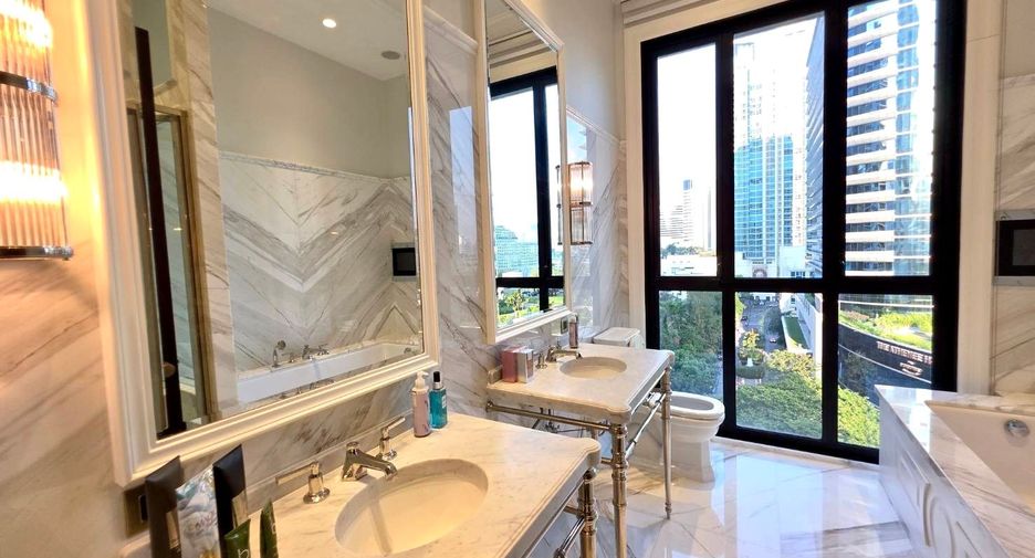 Condo en alquiler y en venta de 2 habitaciones en Pathum Wan, Bangkok