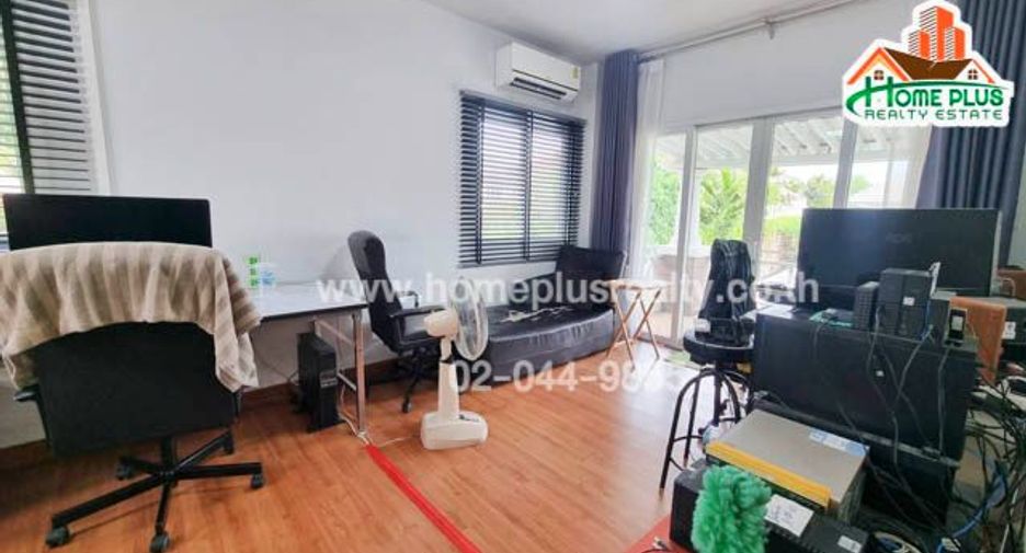 Haus zum Kauf mit 3 Zimmer in Lat Phrao, Bangkok