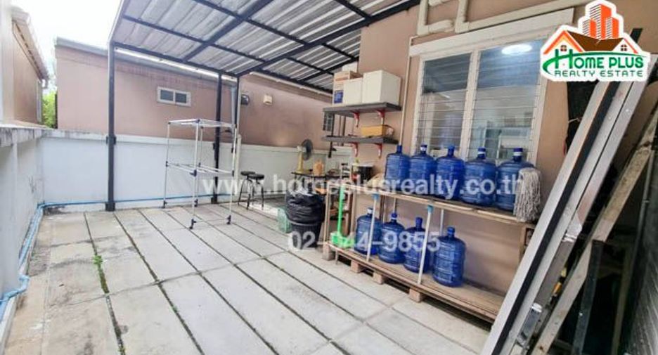 Haus zum Kauf mit 3 Zimmer in Lat Phrao, Bangkok