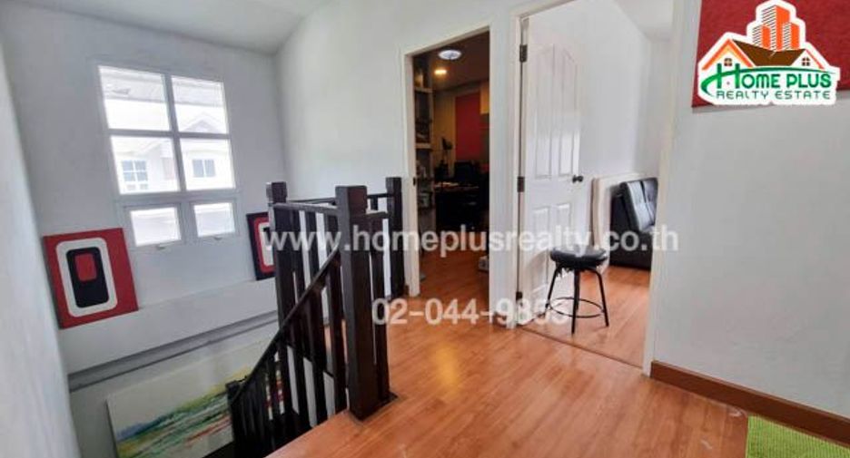Haus zum Kauf mit 3 Zimmer in Lat Phrao, Bangkok