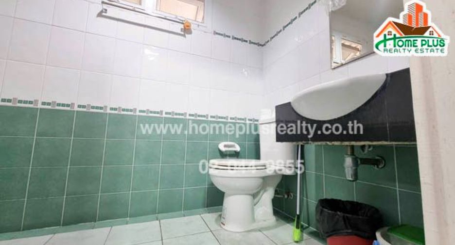 Haus zum Kauf mit 3 Zimmer in Lat Phrao, Bangkok