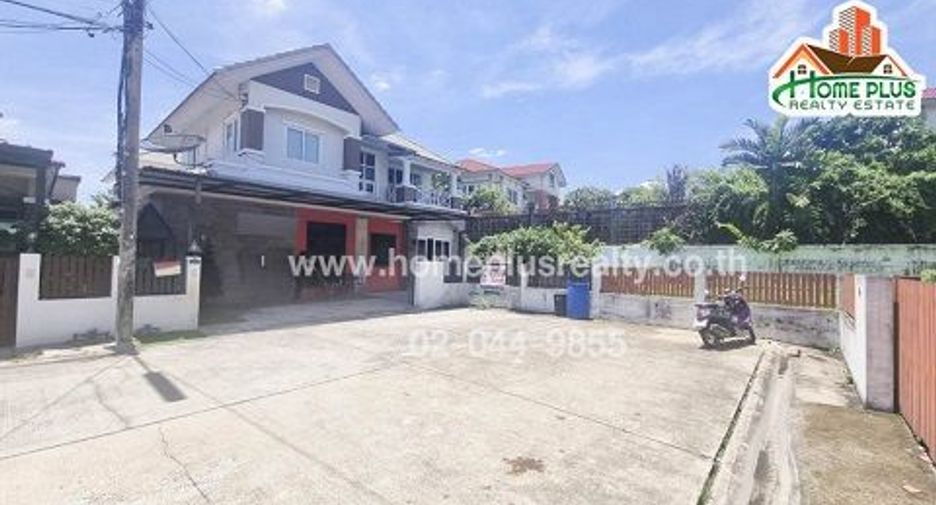 Haus zum Kauf mit 3 Zimmer in Lat Phrao, Bangkok