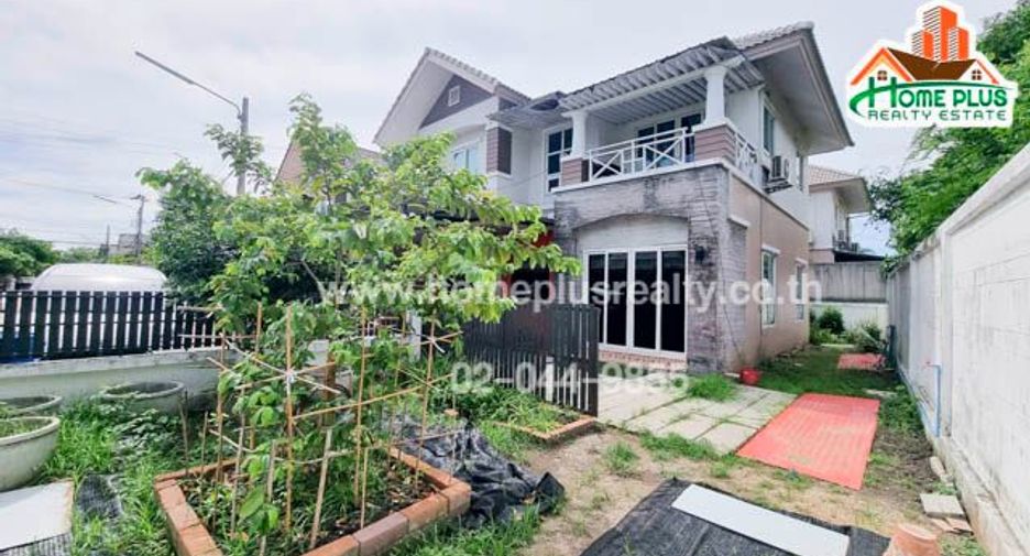 Haus zum Kauf mit 3 Zimmer in Lat Phrao, Bangkok