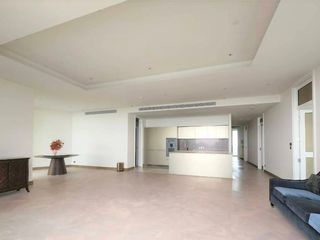 For sale 3 bed condo in Khlong San, Bangkok