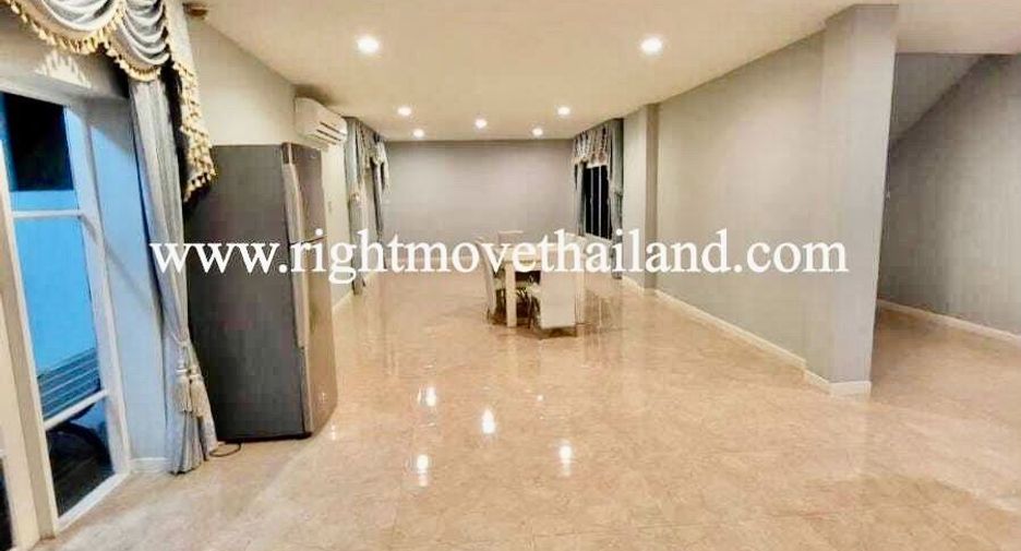 Haus zum Kauf mit 6 Zimmer in Bang Phli, Samut Prakan