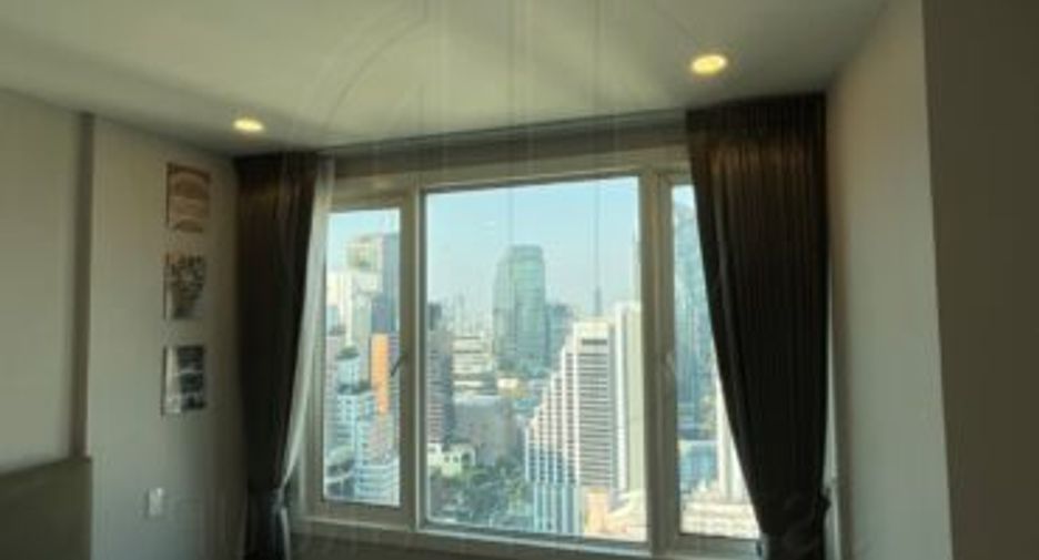 For rent and for sale 4 bedrooms condo in Khlong Toei, Bangkok