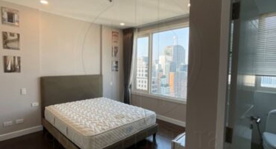 For rent and for sale 4 bedrooms condo in Khlong Toei, Bangkok