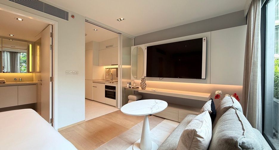 For sale 1 bed condo in Watthana, Bangkok