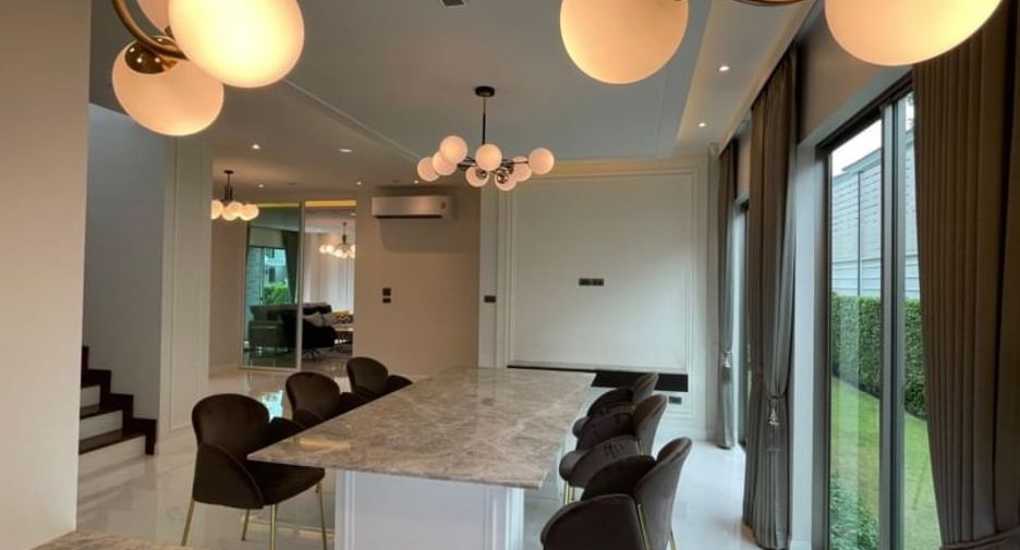 For rent and for sale 4 bedrooms house in Lat Krabang, Bangkok
