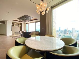 For sale 3 bed condo in Khlong San, Bangkok