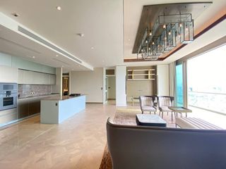 For sale 3 bed condo in Khlong San, Bangkok
