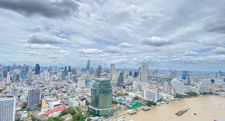 For sale 3 bed condo in Khlong San, Bangkok