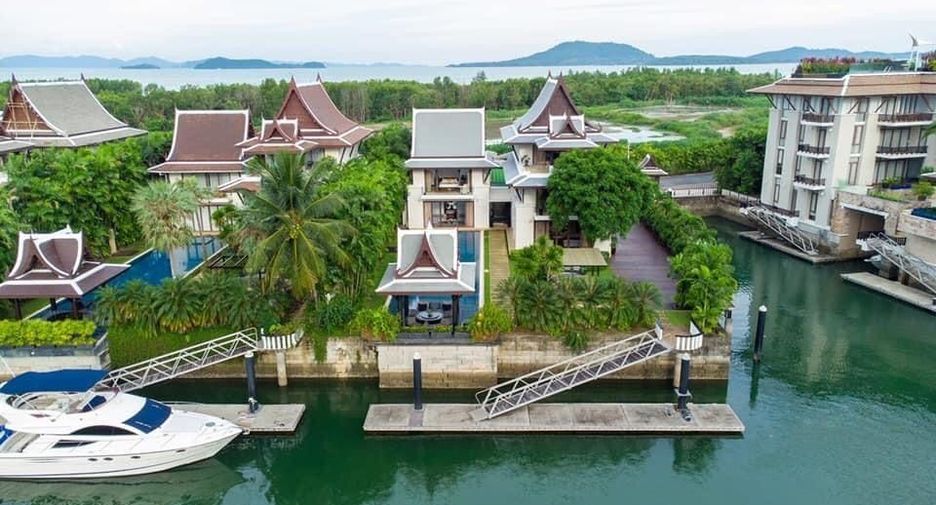 For rent そして for sale 6 Beds villa in Mueang Phuket, Phuket