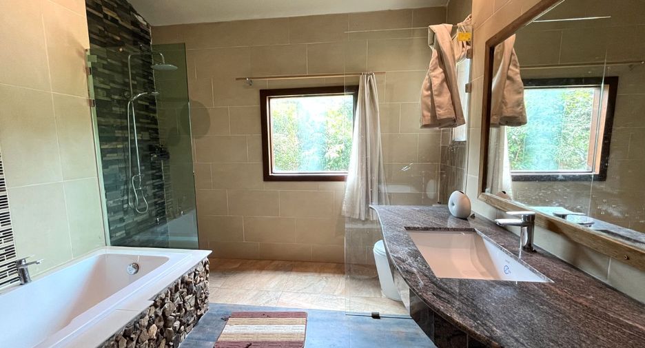 For sale 2 bedrooms villa in Mueang Krabi, Krabi