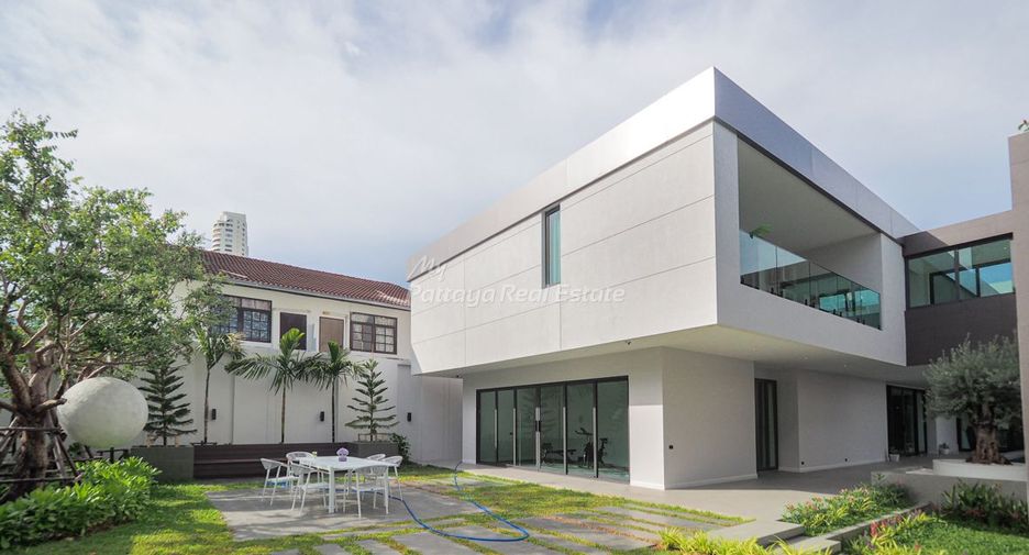 For sale 6 bed house in Bang Lamung, Chonburi