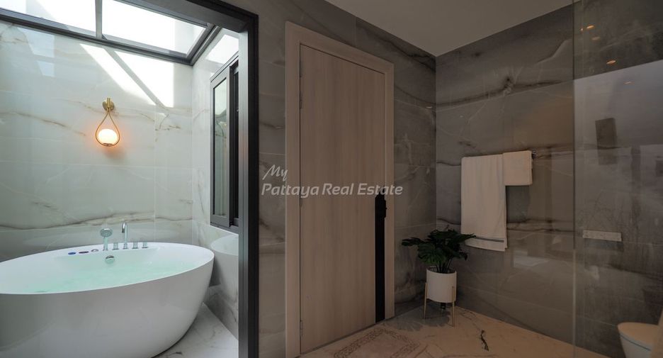 For sale 6 bed house in Bang Lamung, Chonburi