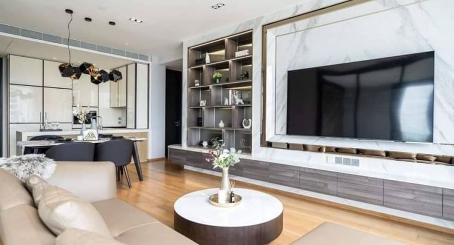 For rent 2 bedrooms condo in Khlong Toei, Bangkok