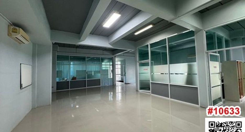 Oficina en alquiler en Phan Thong, Chonburi