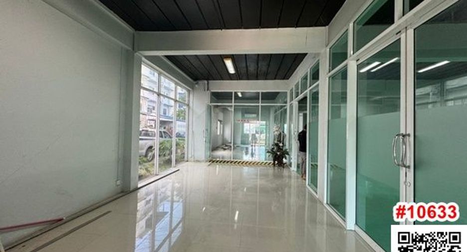 Oficina en alquiler en Phan Thong, Chonburi