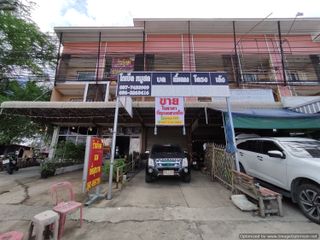 For sale 2 bed retail Space in Pluak Daeng, Rayong