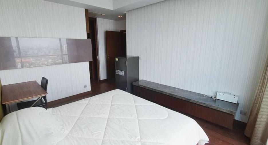 À vendre 2 chambres condo à Watthana, Bangkok