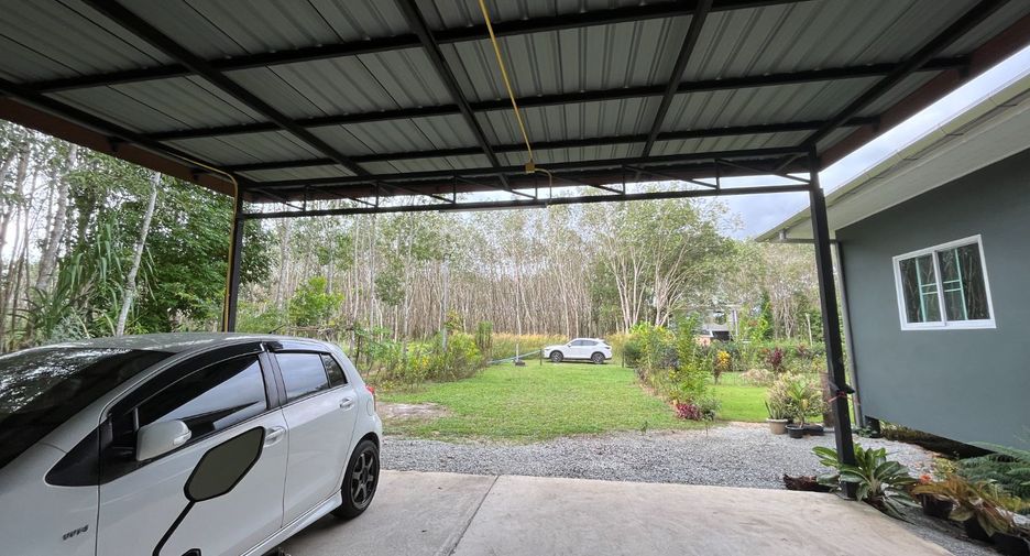 For sale 3 bedrooms house in Takua Thung, Phang Nga