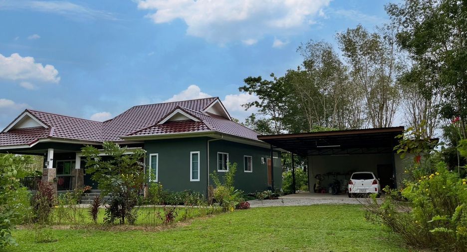 For sale 3 bedrooms house in Takua Thung, Phang Nga