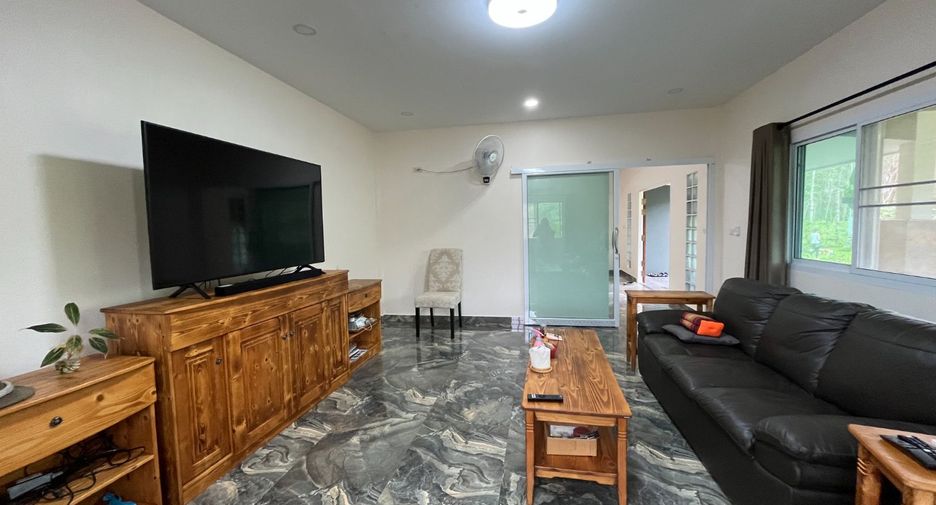 For sale 3 bedrooms house in Takua Thung, Phang Nga