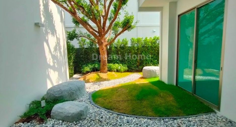 For sale 3 Beds house in Saphan Sung, Bangkok