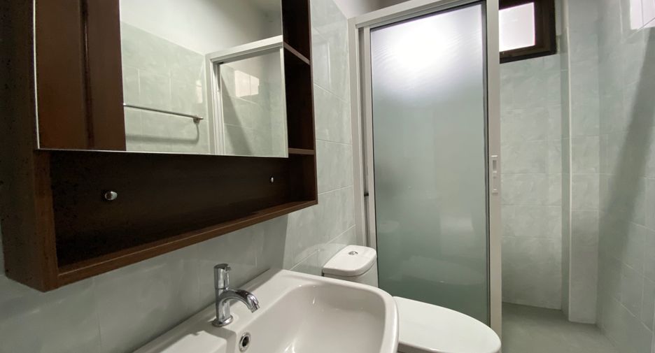 For sale 6 ベッドルーム house in Hang Dong, Chiang Mai