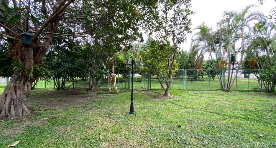 For sale 6 ベッドルーム house in Hang Dong, Chiang Mai