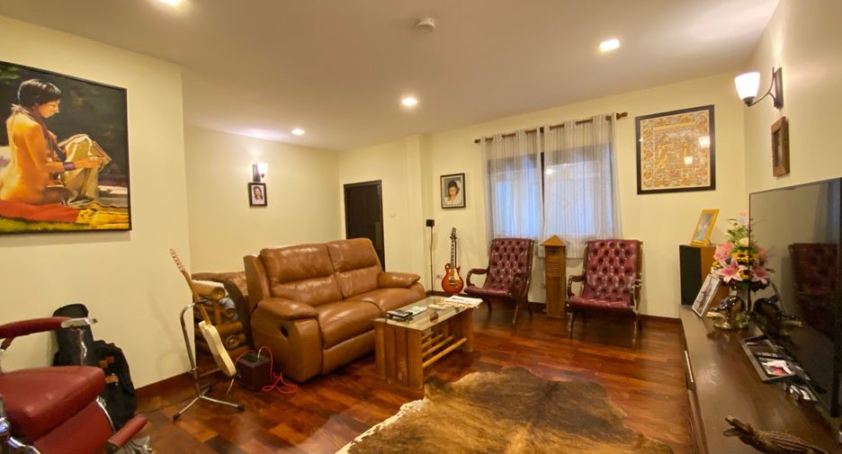 For sale 6 ベッドルーム house in Hang Dong, Chiang Mai