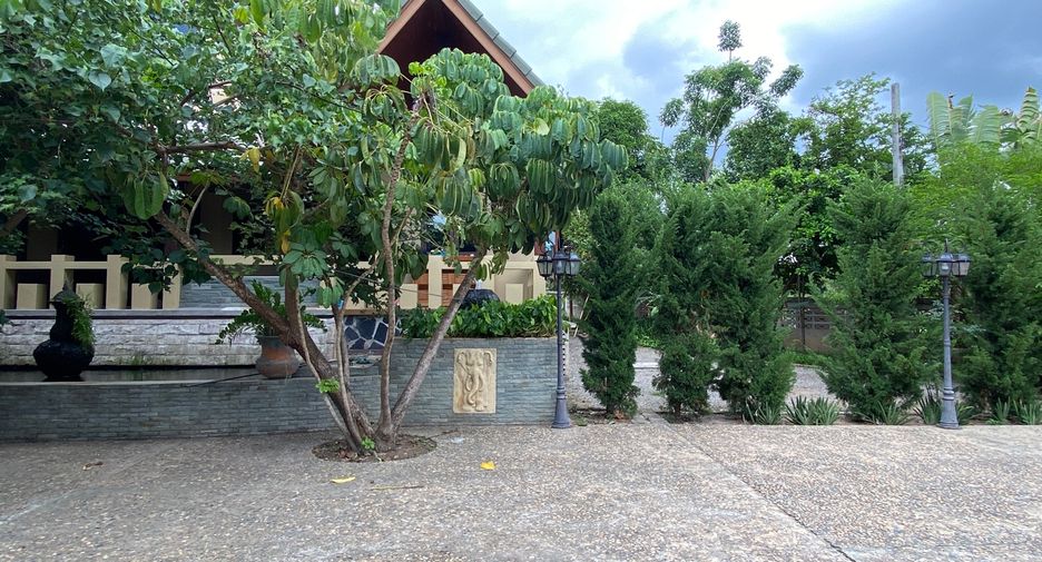 For sale 6 ベッドルーム house in Hang Dong, Chiang Mai