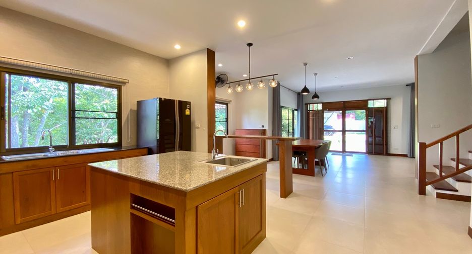 For rent 3 bedrooms house in Mae Rim, Chiang Mai