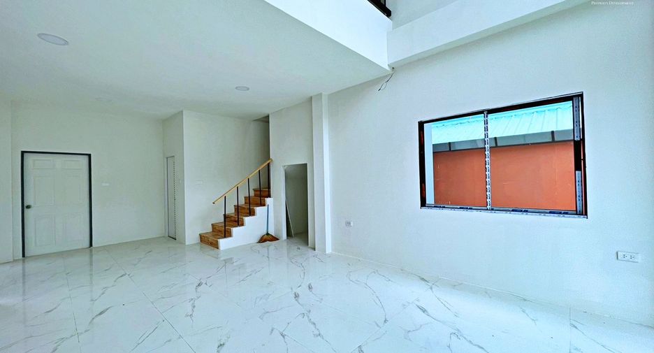 For sale 4 bed house in Lat Lum Kaeo, Pathum Thani