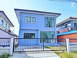 For sale 4 Beds house in Lat Lum Kaeo, Pathum Thani